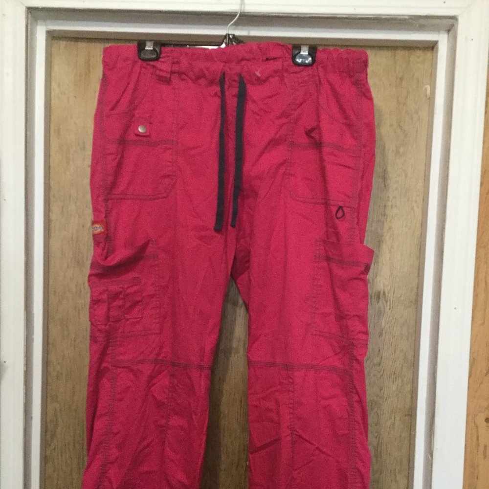 Dickies scrub pants size large/xl pink in color